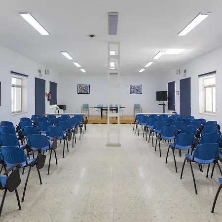 بيت شباب ألبيرغ إينتورجوفان مالاغا